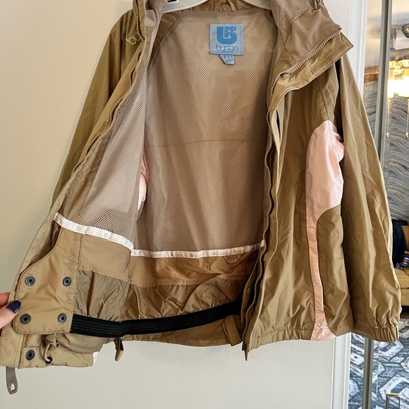 Burton Snowboard Jacket - Picture 7 of 7